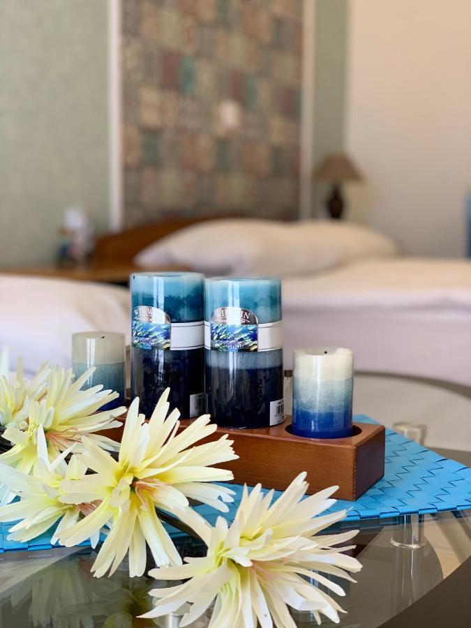 Sunray Guest House, Private Rooms & Apartment With Lovely Sea View Varna Eksteriør billede