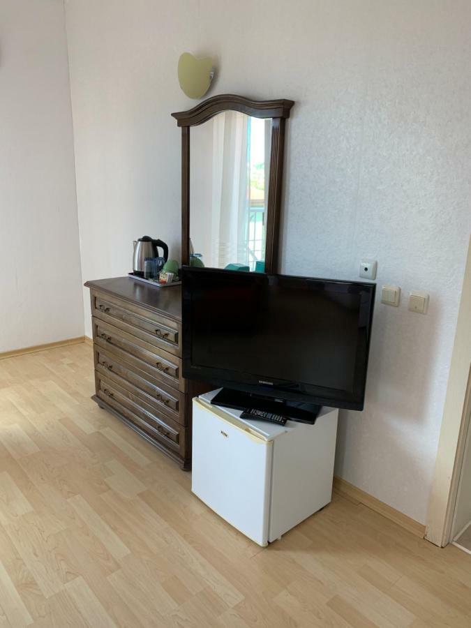 Sunray Guest House, Private Rooms & Apartment With Lovely Sea View Varna Eksteriør billede